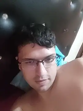 Pokazy przed kamerką – Deibyguzman