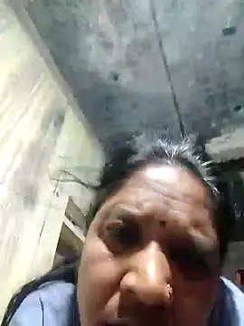 Webkamerová show Loomaraj