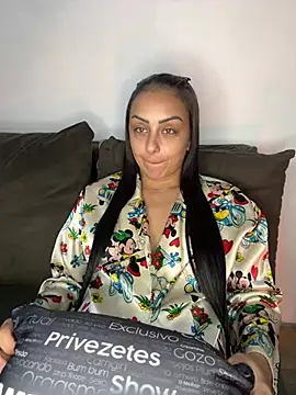 Show de bbzinharosa na webcam