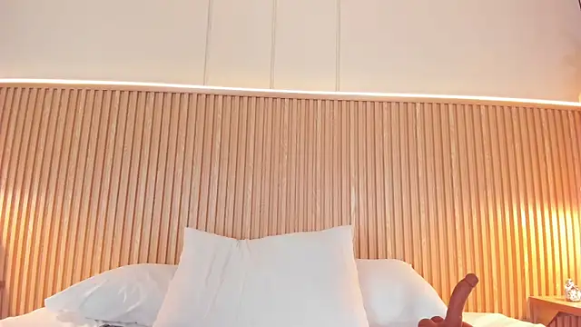 NahimiThompson Chat XXX in diretta