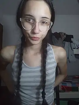 isaaabelaaa 网络视讯表演