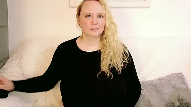 Chatroom XXX en direct de Sarah4you