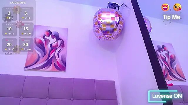 Lola_wish1's Live XXX Chat