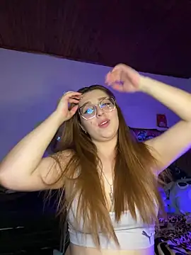 CoraVibesのライブXXXチャット