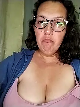 _Saraqueen's Webcam Show