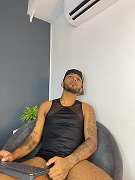 دردشة Robin_Rief الجنسية المباشرة