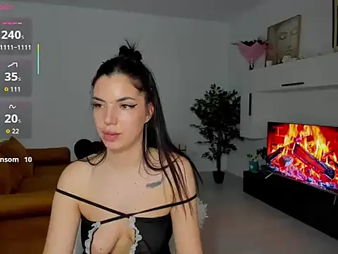 SabrinaDellyn Chat XXX live