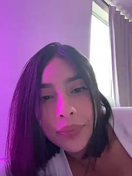 Carorosse 现场XXX聊天