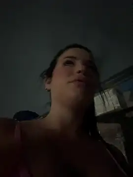 XXX chat uživo modela Rafaellaz