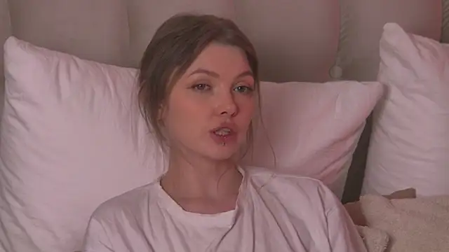 miamunn: онлайн-секс-чат