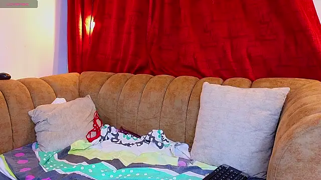 ahnaysexx Webcam Show