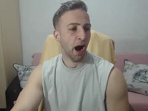 BlondEagleMuscle Webcamshow