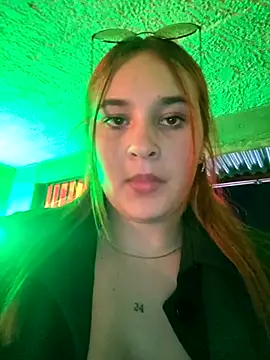 katty_42 Adlı Modelin Web Kamerası Şovu