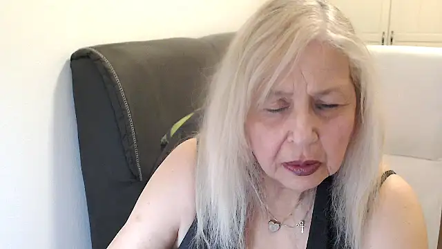 แชท XXX สดของ SusiLifeXXX