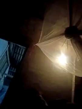 Pokazy przed kamerką – kaia-cam