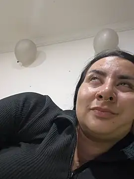 Abril_Luv Chat XXX live