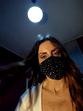 Akemi_rossi's Live XXX Chat