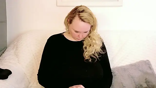 Онлайн чат XXX Sarah4you