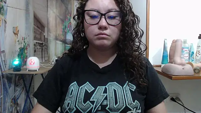 Chat XXX Live curly_greeneyed