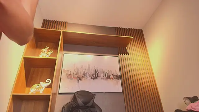 Alahia_Rodriguez Adlı Modelin Canlı XXX Sohbeti