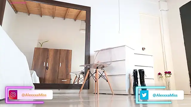 Alexa_Miss Webcam Show