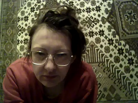 FayInessaKiss Chat XXX in diretta