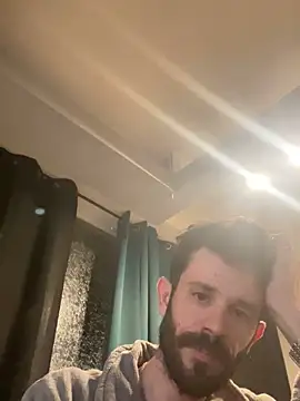 lolo7121 在線直播表演