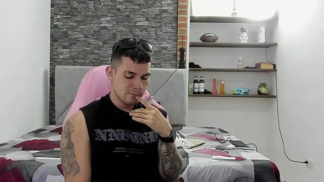 BooyHott_ 即時 XXX 聊天