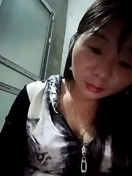 vangkt-cute 网络视讯表演