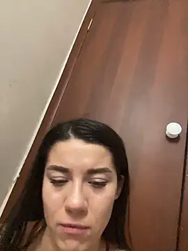 OnlyLeiLa 现场XXX聊天