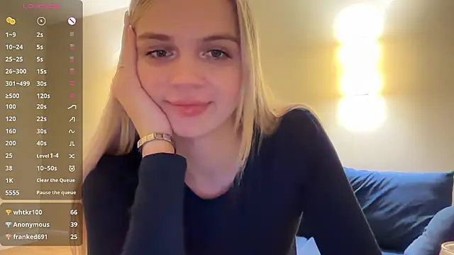 AlexaDeviliciouss: απευθείας συνομιλία ΧΧΧ