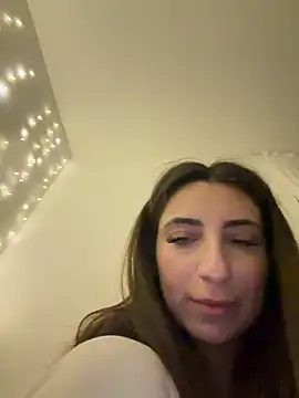 Вебкам-шоу CuteJuliaa