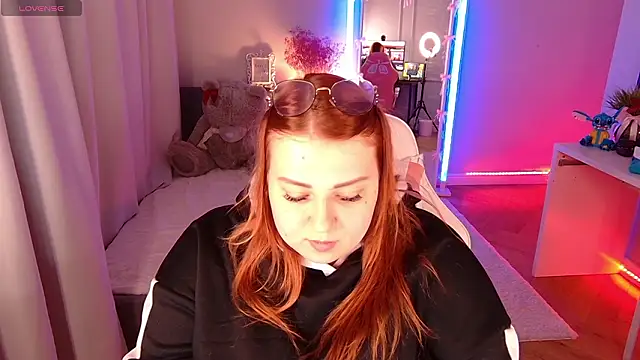 Adelina_Mood Adlı Modelin Web Kamerası Şovu