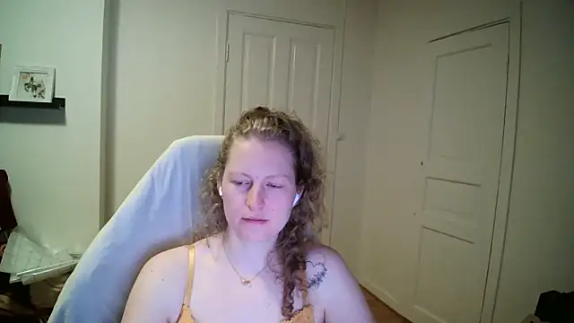 Chat XXX en directo de Girlnina-1995