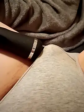 Sophia429 élő XXX-chatje