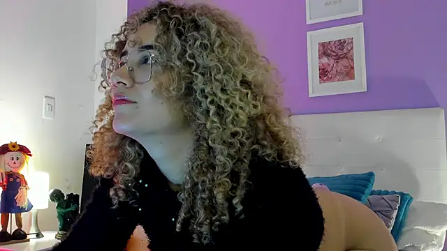 Czat XXX na żywo – Charlotte11-11