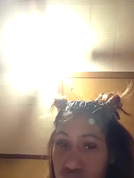 carmelbbyx22 élő XXX-chatje