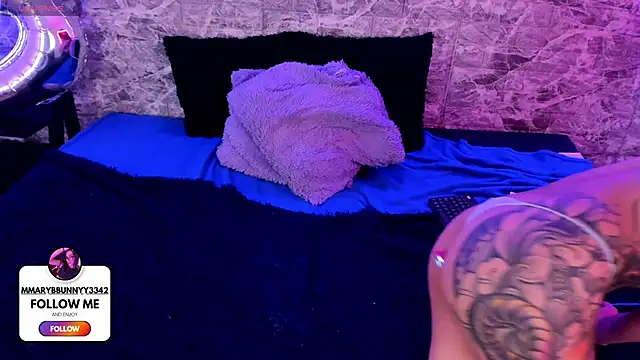 MaryAnneeXOO Adlı Modelin Canlı XXX Sohbeti