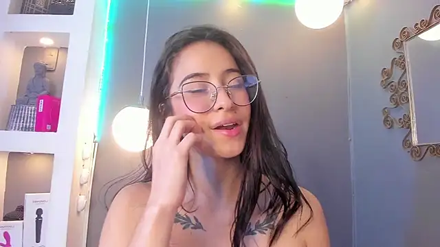 Živý XXX chat Alana_Martinez_