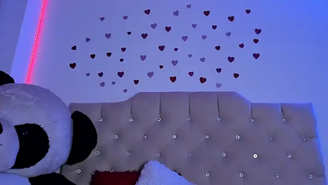 Онлайн чат XXX eimyy_rouse