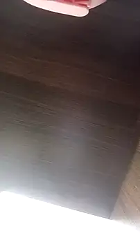 Živý XXX chat saray_reesee