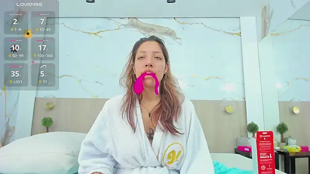 Czat XXX na żywo – rebecca_ponce_