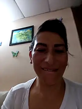 Živý XXX chat Lucia_Rios