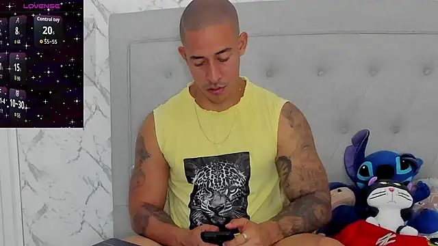 luigiferrara Live XXX-chat