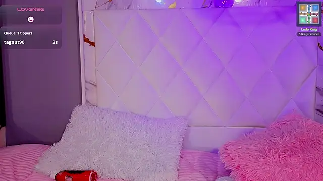 Dannyhot_ 即時 XXX 聊天