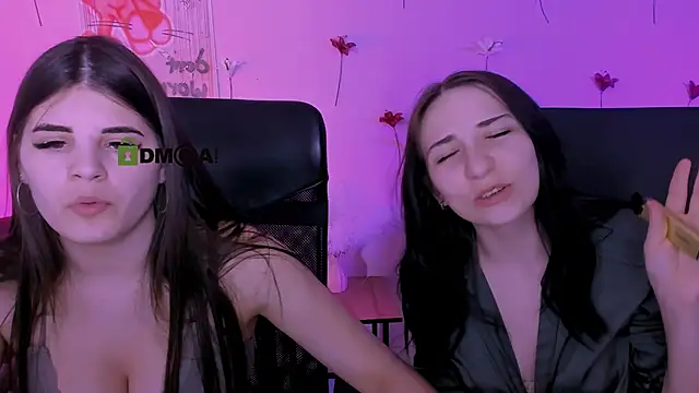 lizzie_boom_'s Live XXX Chat