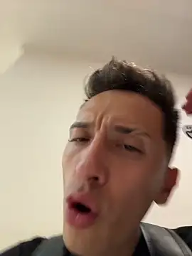 Thiago_Jones1 Chat XXX live