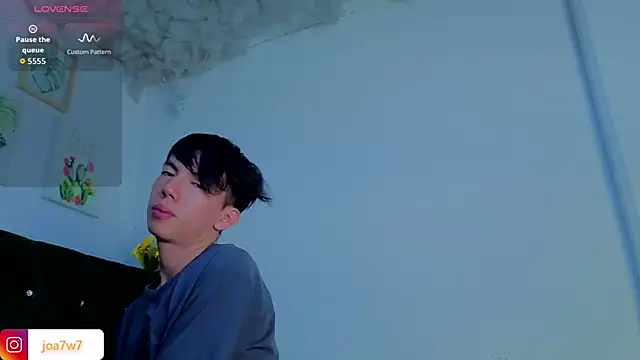 Levii_Ackermann 即時 XXX 聊天