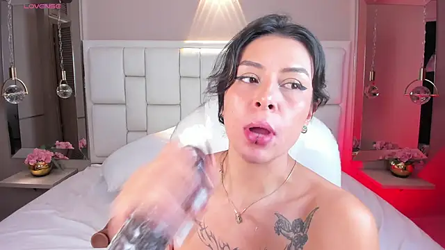 Czat XXX na żywo – JessyEvans