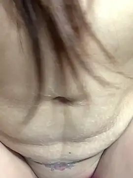 Hatachi_ne12 Show Webcam